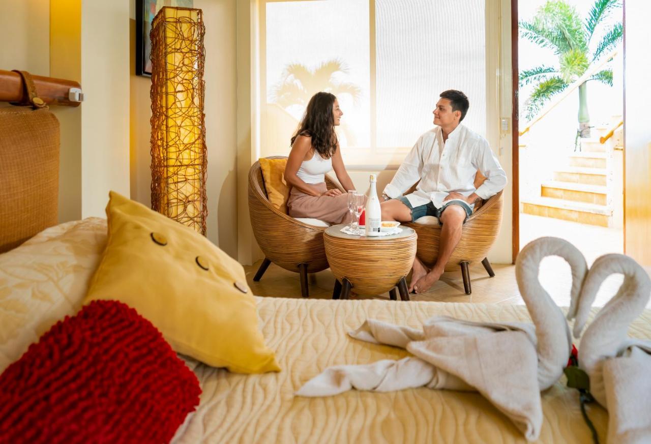 Hotel Boutique Playa Canela Ecuador Салинас Экстерьер фото